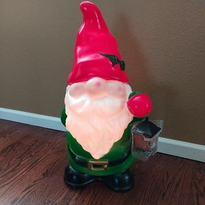 28" Gnome Blowmold Christmas Holiday Light Up Decoration
